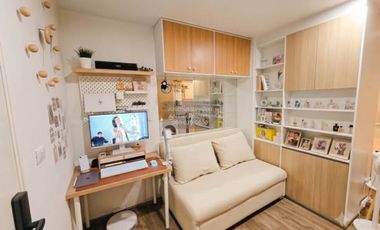 For sale 1 bed condo in Mueang Samut Prakan, Samut Prakan