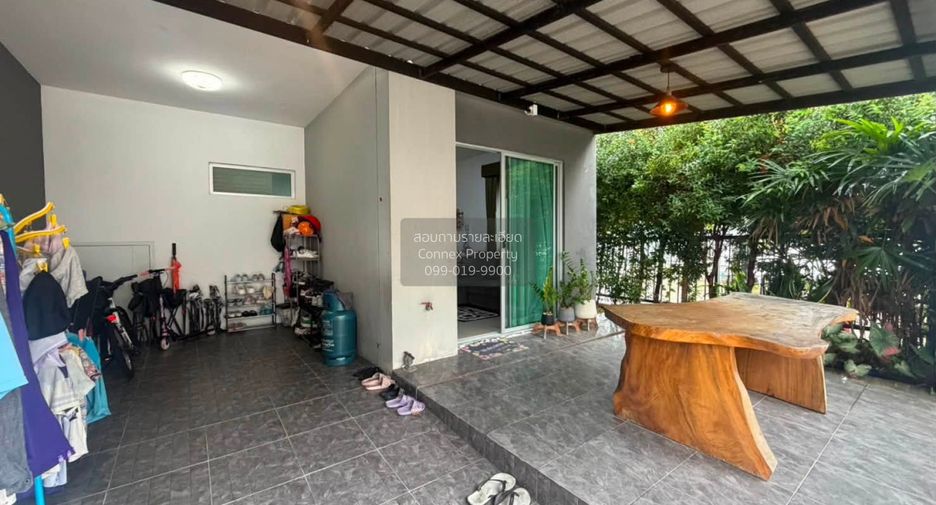 Casa adosada en venta de 3 habitaciones en Mueang Phuket, Phuket
