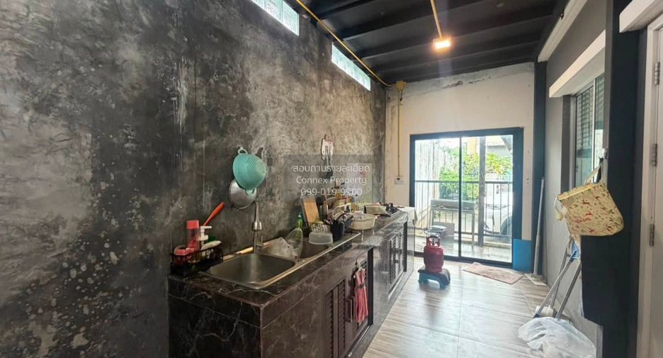 Casa adosada en venta de 3 habitaciones en Mueang Phuket, Phuket