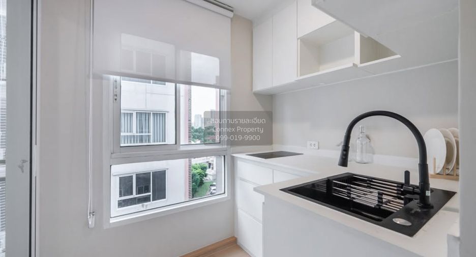 For sale 2 bedrooms condo in Phra Khanong, Bangkok