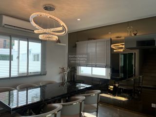 出售 4 卧室 独立屋 在 Lat Phrao, 曼谷