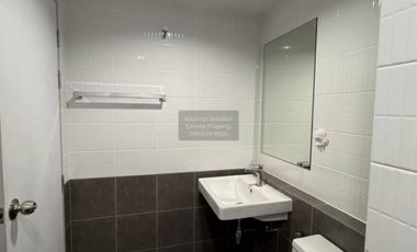 Продажа 1 кровать кондо в Хуаи Кхщанг, Бангкок