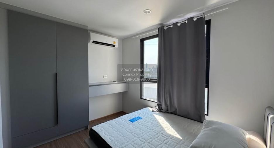 Продажа 1 кровать кондо в Хуаи Кхщанг, Бангкок