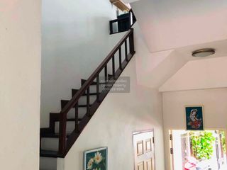 Casa adosada en venta de 4 habitaciones en Lat Phrao, Bangkok