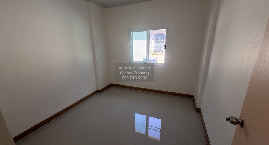 Reihenhaus zum Kauf mit 3 Zimmer in Bang Bua Thong, Nonthaburi