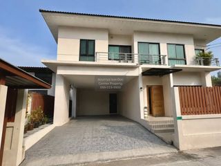 出售 4 卧室 独立屋 在 Bang Phlat, 曼谷