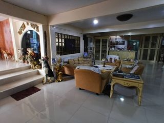 À vendre 3 chambres maison à Suan Luang, Bangkok