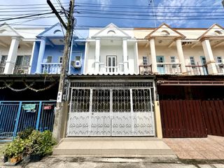 Reihenhaus zum Kauf mit 3 Zimmer in Nong Khaem, Bangkok