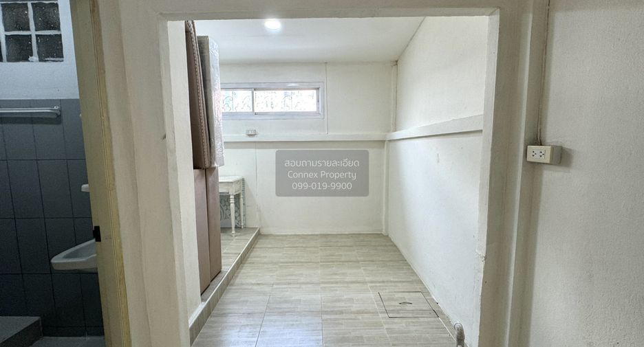 Reihenhaus zum Kauf mit 3 Zimmer in Nong Khaem, Bangkok