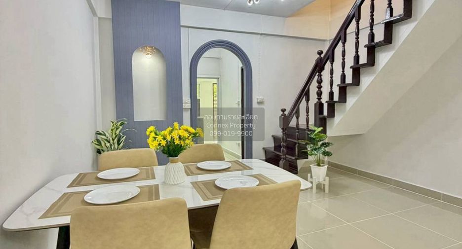 Reihenhaus zum Kauf mit 2 Zimmer in Mueang Nonthaburi, Nonthaburi