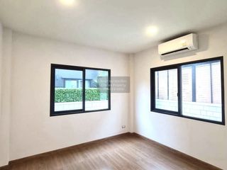 出售 4 卧室 独立屋 在 Bang Phli, Samut Prakan
