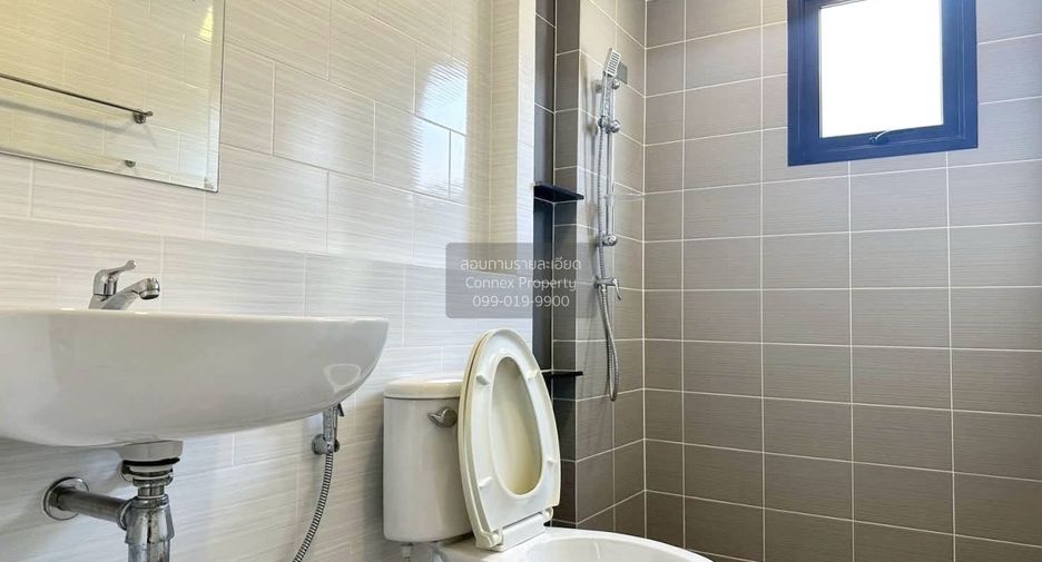 For sale 4 ベッドルーム house in Bang Phli, Samut Prakan