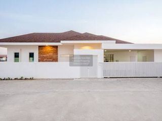 Villa en venta de 3 habitaciones en Hua Hin, Prachuap Khiri Khan