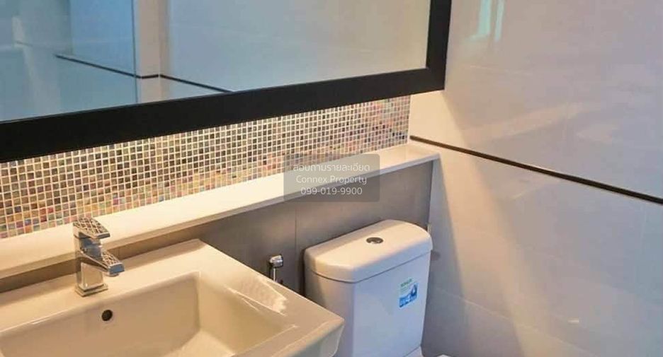 Casa en venta de 4 habitaciones en Bang Phli, Samut Prakan