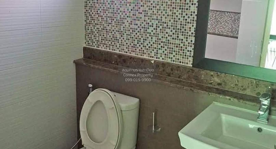 Casa en venta de 4 habitaciones en Bang Phli, Samut Prakan