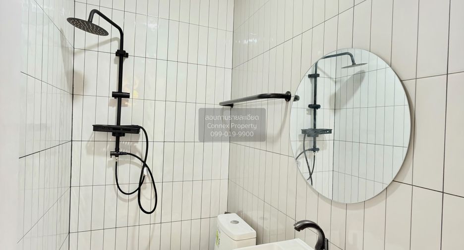 For sale 3 bedrooms townhouse in Lam Luk Ka, Pathum Thani