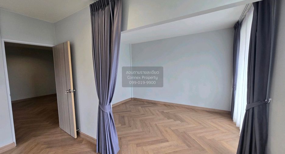 Reihenhaus zum Kauf mit 3 Zimmer in Phra Khanong, Bangkok