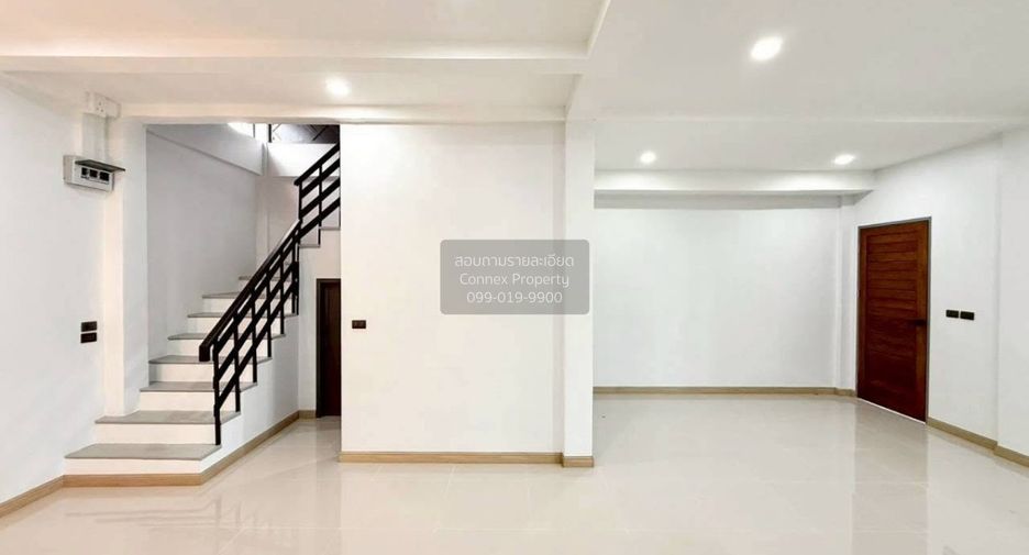 Reihenhaus zum Kauf mit 2 Zimmer in Mueang Phuket, Phuket
