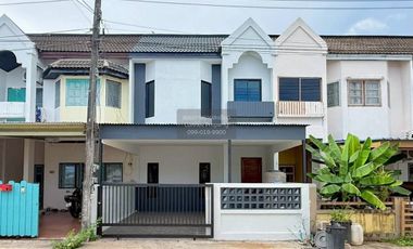 Reihenhaus zum Kauf mit 2 Zimmer in Mueang Phuket, Phuket