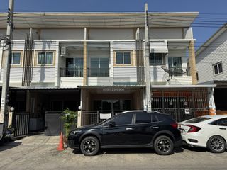 Reihenhaus zum Kauf mit 3 Zimmer in Nong Khaem, Bangkok