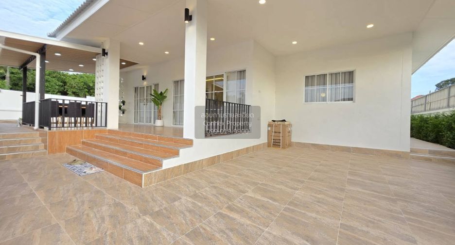 À vendre 3 chambres maison à Bang Saray, Pattaya