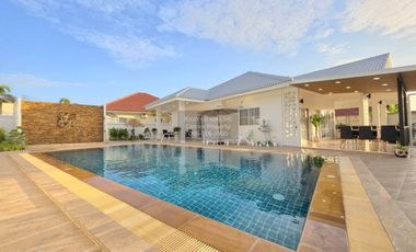 À vendre 3 chambres maison à Bang Saray, Pattaya