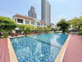 Reihenhaus zum Kauf mit 3 Zimmer in Chom Thong, Bangkok
