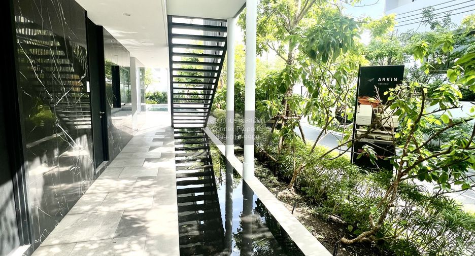 For sale 3 bedrooms house in Don Mueang, Bangkok