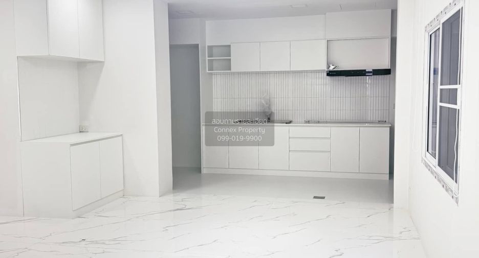 À vendre 3 chambres maison à Mueang Samut Prakan, Samut Prakan