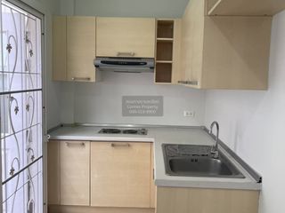 Reihenhaus zum Kauf mit 2 Zimmer in Mueang Nonthaburi, Nonthaburi