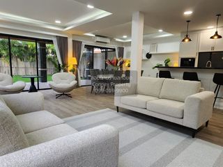 For sale 5 bedrooms house in Bang Lamung, Chonburi