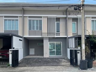 For sale 3 bedrooms townhouse in Bang Kruai, Nonthaburi
