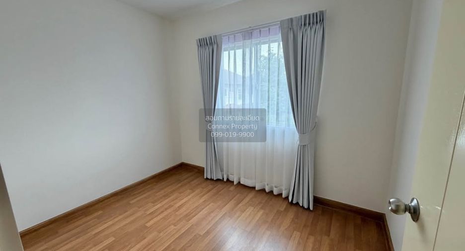 Casa adosada en venta de 3 habitaciones en Mueang Pathum Thani, Pathum Thani