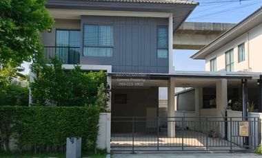 For sale 3 bedrooms house in Prawet, Bangkok
