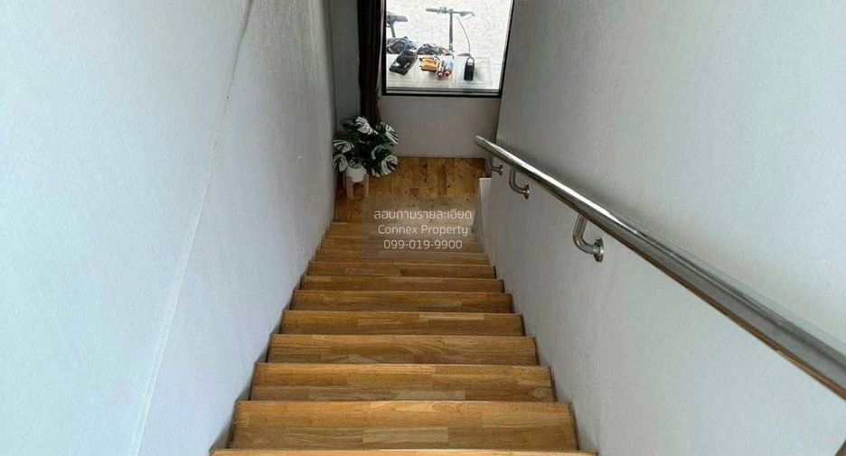 For sale 3 bedrooms townhouse in Phasi Charoen, Bangkok