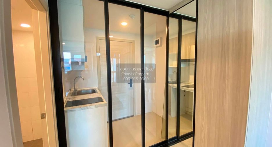 For sale 1 bed condo in Mueang Samut Prakan, Samut Prakan