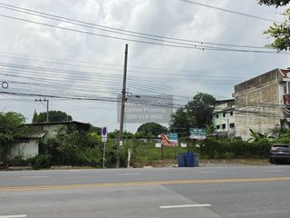 For rent 1 bed land in Khlong Sam Wa, Bangkok
