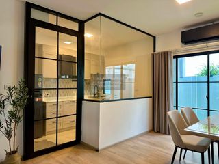 For rent 2 ベッドルーム townhouse in Bang Phli, Samut Prakan