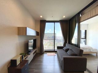 Condo en alquiler de 2 habitaciones en Bang Na, Bangkok