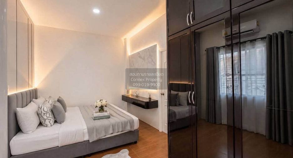 Haus zur Miete mit 5 Zimmer in Bang Lamung, Chonburi