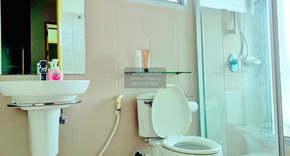 For rent 2 ベッドルーム condo in Watthana, Bangkok