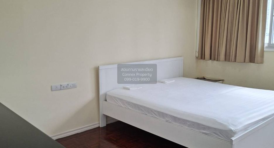 For rent 3 bedrooms condo in Watthana, Bangkok