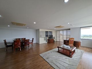 Wohnung zur Miete mit 2 Zimmer in Mueang Nonthaburi, Nonthaburi