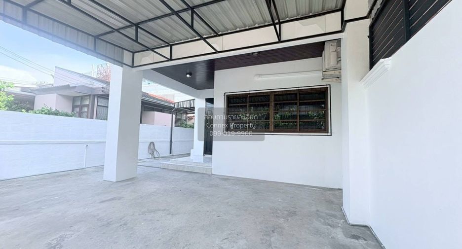 Haus zur Miete mit 4 Zimmer in Huai Khwang, Bangkok