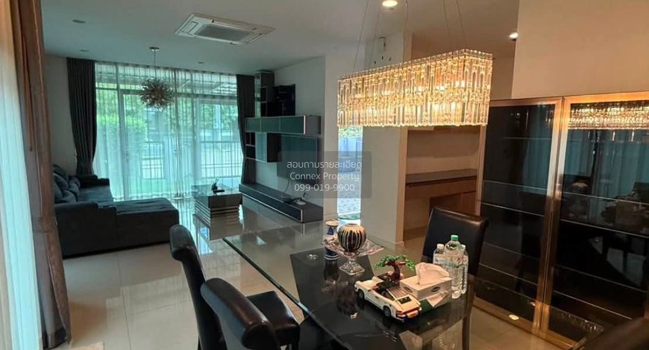 For rent 3 bedrooms house in Bang Kapi, Bangkok