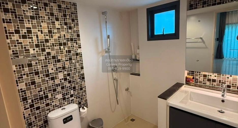 For rent 3 bedrooms house in Bang Kapi, Bangkok