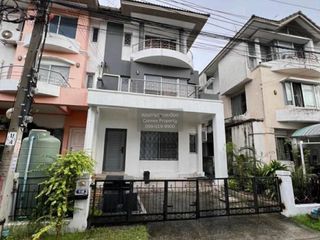 Haus zur Miete mit 3 Zimmer in Mueang Nonthaburi, Nonthaburi
