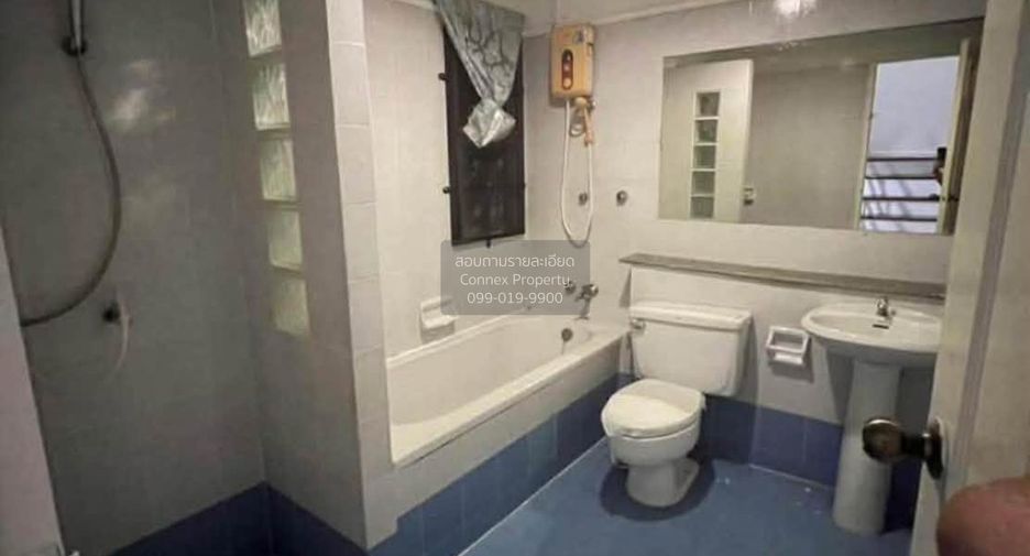 Haus zur Miete mit 3 Zimmer in Mueang Nonthaburi, Nonthaburi