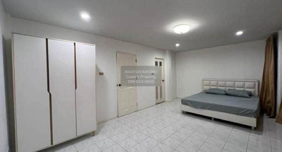 Haus zur Miete mit 3 Zimmer in Mueang Nonthaburi, Nonthaburi
