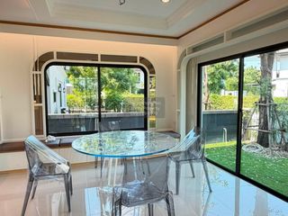 Haus zur Miete mit 3 Zimmer in Prawet, Bangkok